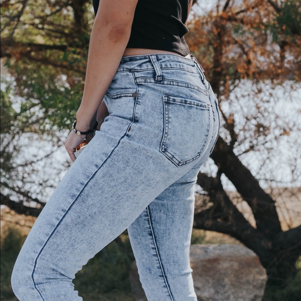 Hannah Skinny Acid Wash Denim